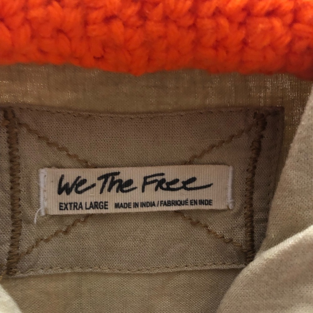 We The Free Long Sleeve Button-Up  Shirt - Picture 4 of 4